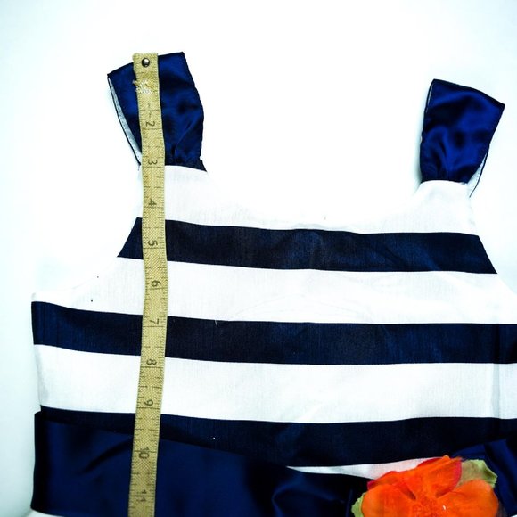 Girl's dress - Picture 7 of 12